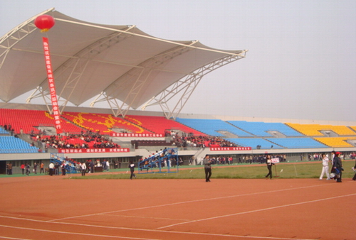 高密市文體中心體育場(chǎng)