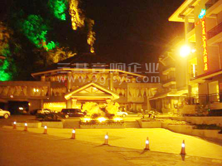 桂林陽朔碧蓮江景大酒店