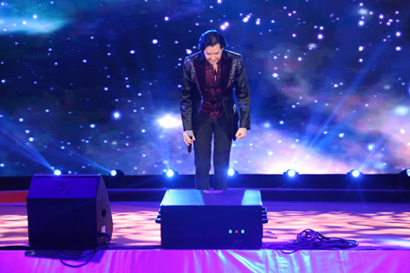 費翔、姜育恒貴州開唱 貝塔斯瑞助陣