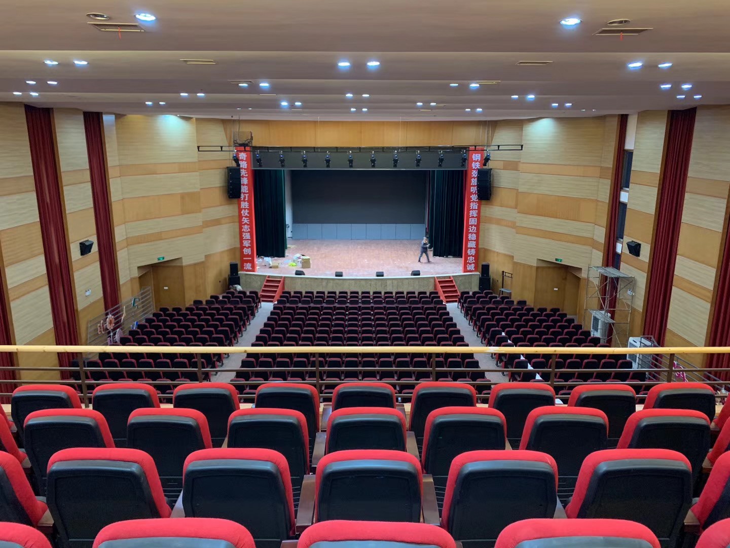 四川某部隊(duì)大禮堂